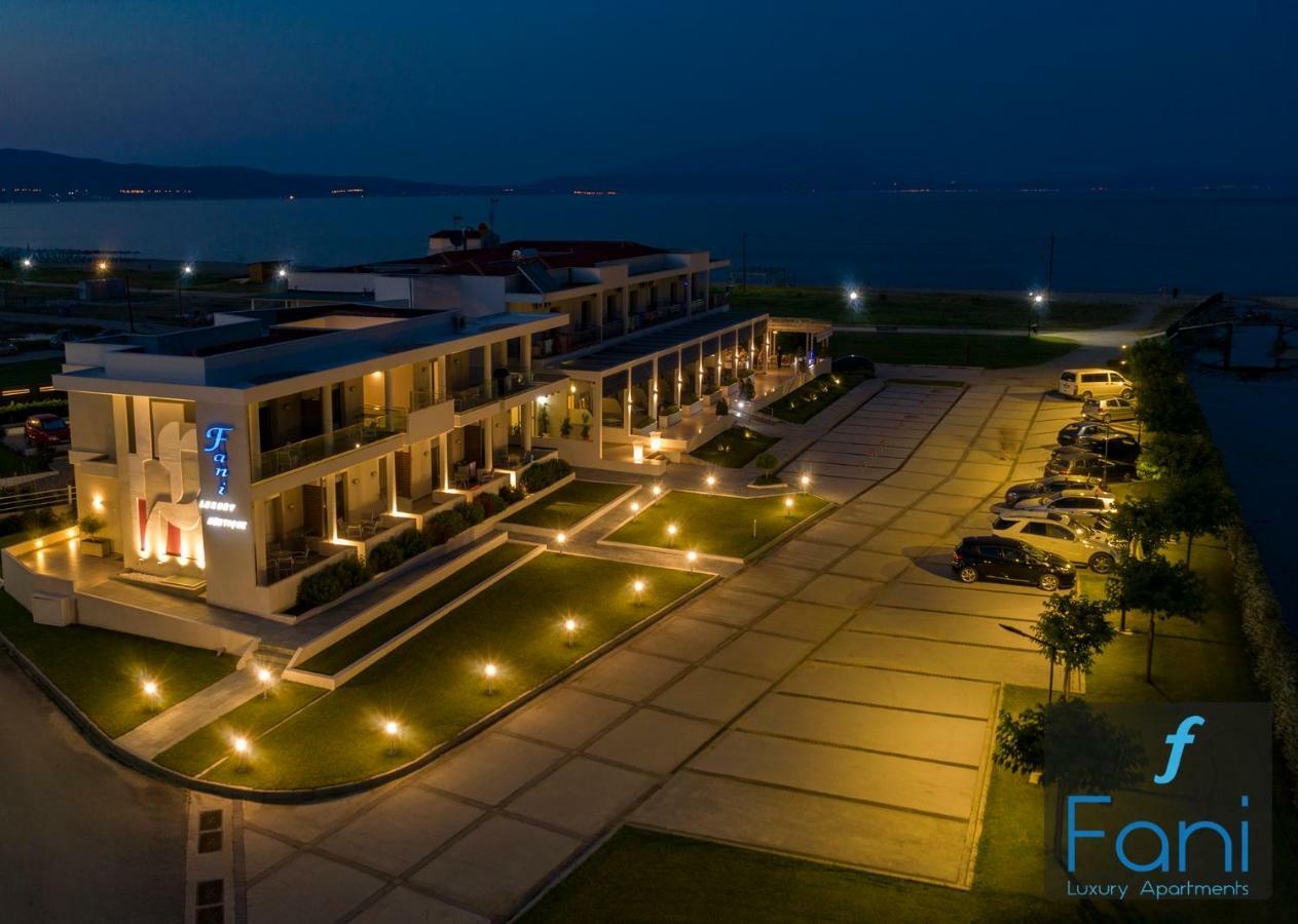 סטאברוס Fani Luxury Apartments Stavros מראה חיצוני תמונה